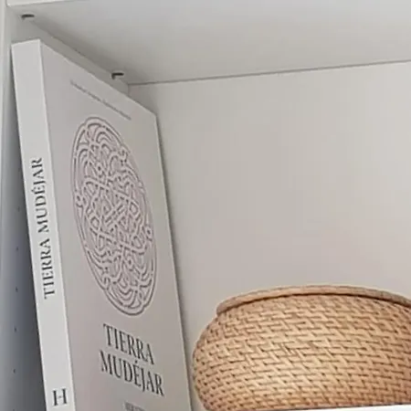 Apartman Pabostria Media